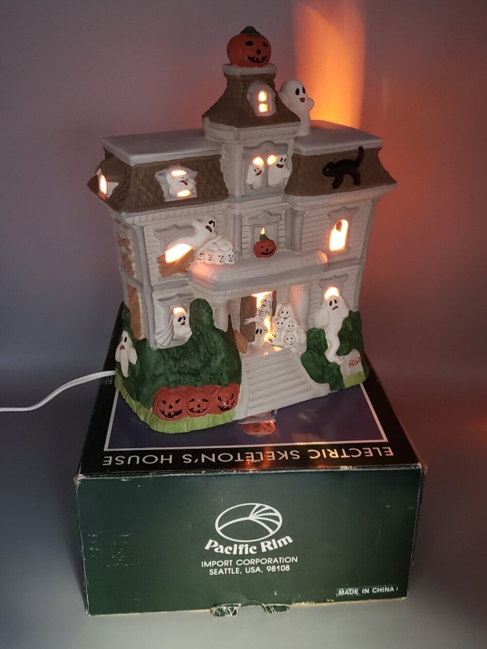 Vintage Pacific Rim Electric Skeletons House Halloween Light Decor Ceramic WORKS